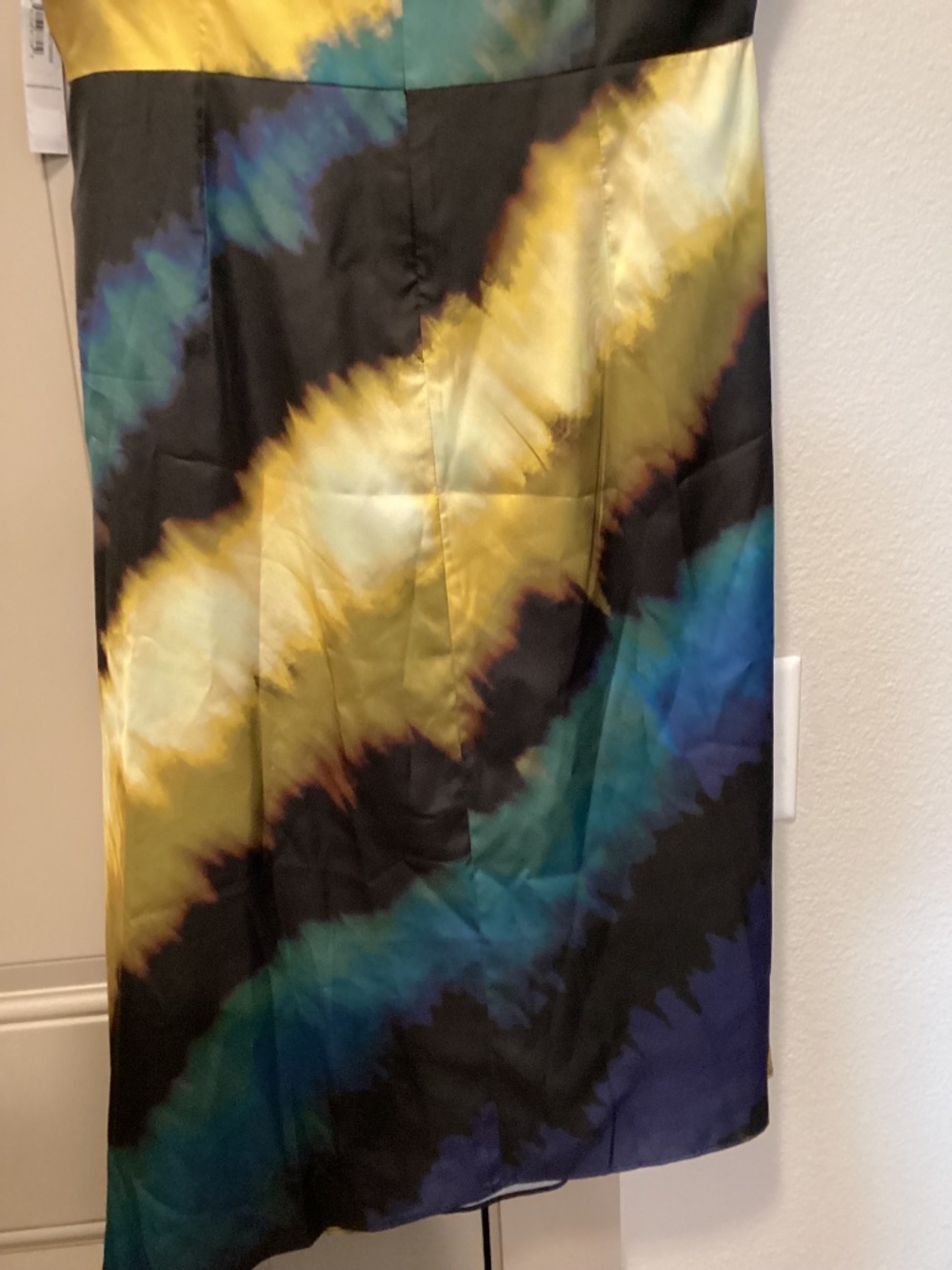 Maggy London Ruched Asymmetric Hem Midi Dress, size 12 - Picture 9 of 13